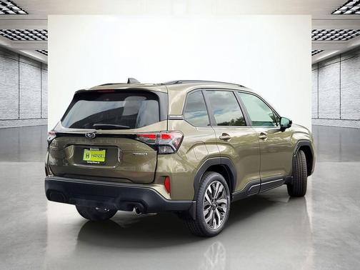 Autumn Green Metallic 2026 Subaru Forester Touring