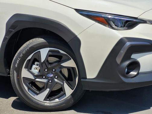 Crystal White Pearl 2024 Subaru Crosstrek Limited