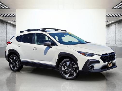 Crystal White Pearl 2024 Subaru Crosstrek Limited