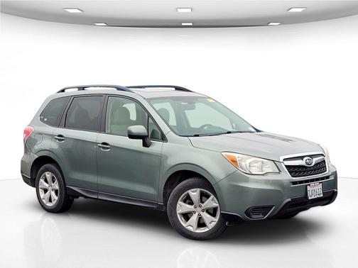 Jasmine Green Metallic 2015 Subaru Forester 2.5i Premium
