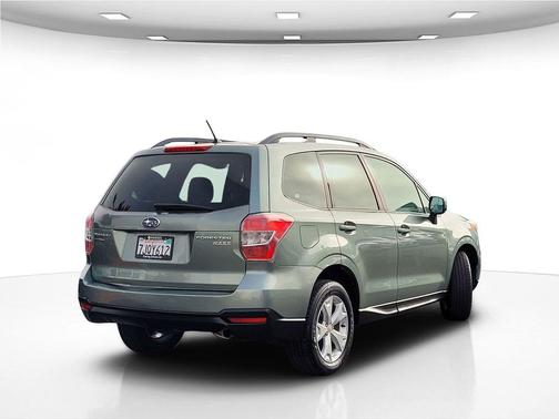 Jasmine Green Metallic 2015 Subaru Forester 2.5i Premium