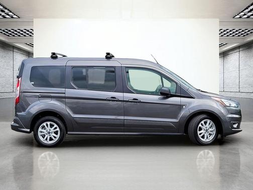 2022 Ford Transit Connect XLT