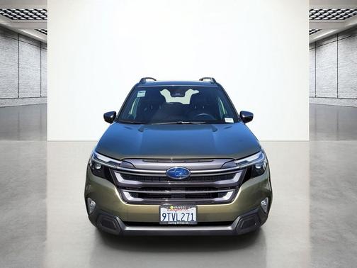 Autumn Green Metallic 2025 Subaru Forester Hybrid Limited