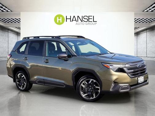 Autumn Green Metallic 2025 Subaru Forester Hybrid Limited