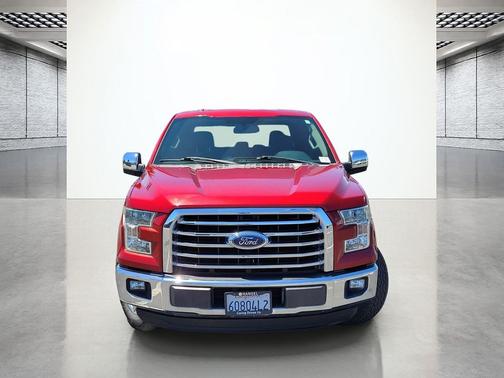RUBY RED METALLIC TINTED CC 2015 Ford F-150 XLT