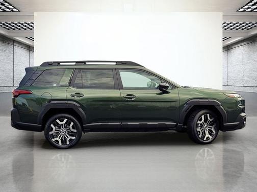 Deep Emerald Green Pearl 2026 Subaru Outback Touring XT