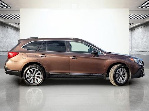 2019 Subaru Outback 3.6R Touring