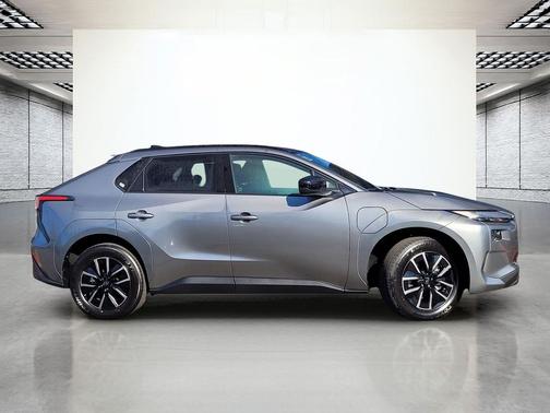 2026 Subaru Solterra Premium