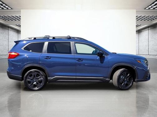 2025 Subaru Ascent Onyx Edition Touring 7-Passenger