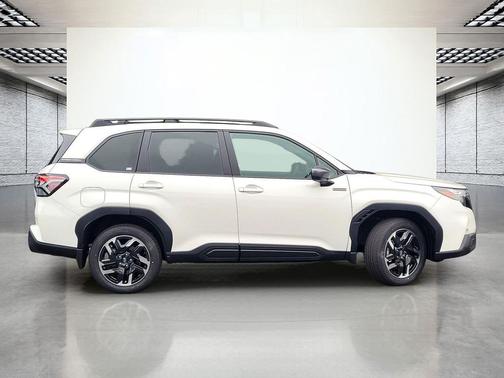 Crystal White Pearl 2026 Subaru Forester Hybrid Premium
