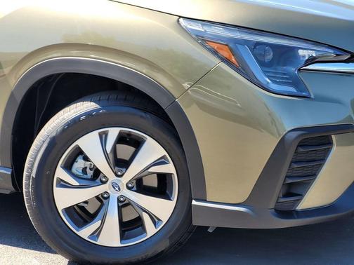 Autumn Green Metallic 2023 Subaru Ascent Premium 7-Passenger