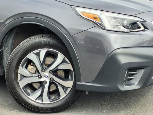 Magnetite Gray Metallic 2022 Subaru Outback Limited
