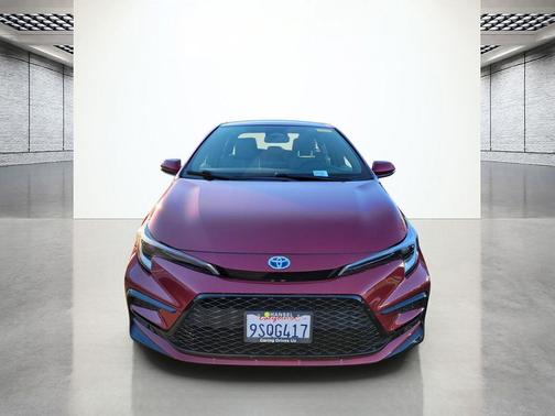2025 Toyota Corolla Hybrid SE
