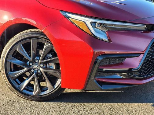 2025 Toyota Corolla Hybrid SE