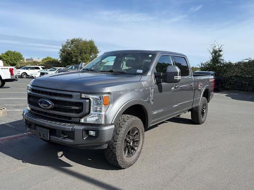 CARBONIZED GRAY 2022 Ford F-250 Lariat
