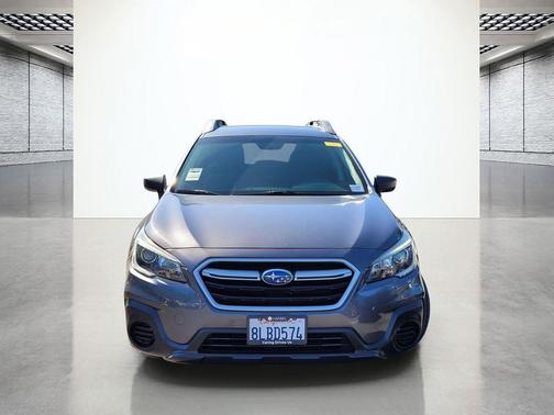 2019 Subaru Outback 2.5i