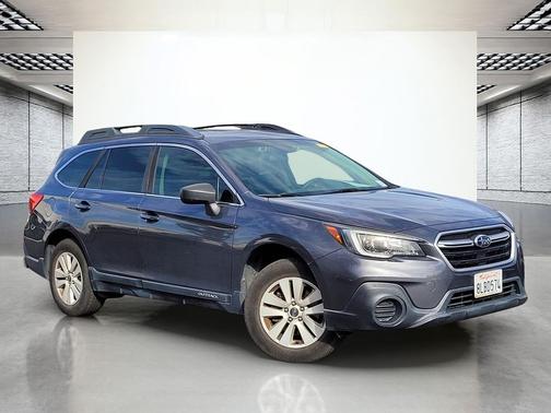 2019 Subaru Outback 2.5i