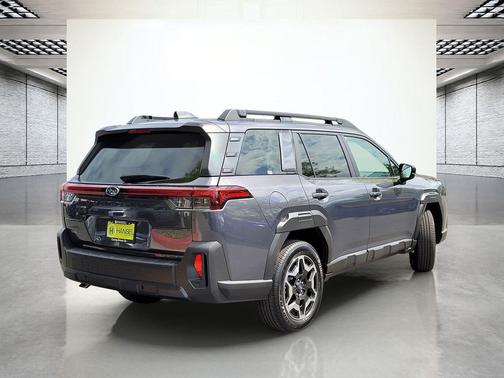 Magnetite Gray Metallic 2026 Subaru Outback Touring