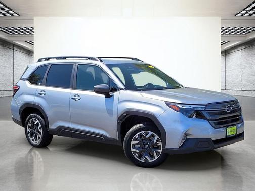 Ice Silver Metallic 2026 Subaru Forester Premium