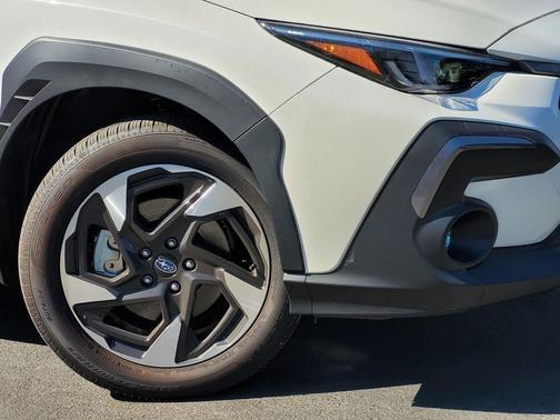 Crystal White Pearl 2026 Subaru Crosstrek Limited