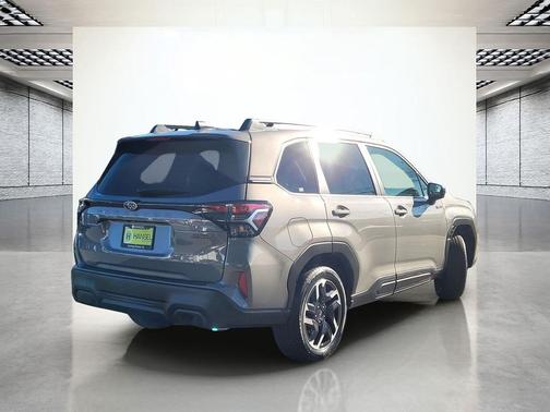 2025 Subaru Forester Hybrid Premium