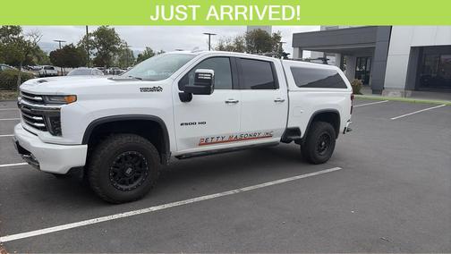 Summit White 2020 Chevrolet Silverado 2500 High Country