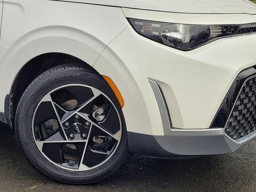 2023 Kia Soul EX