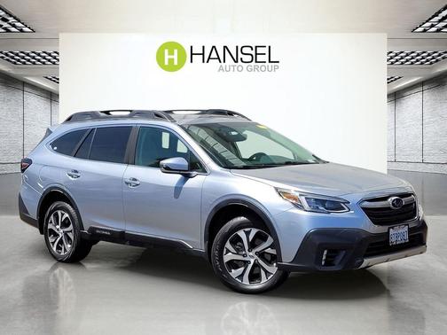 Ice Silver Metallic 2020 Subaru Outback Limited XT
