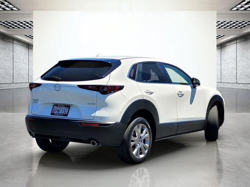 Snowflake White Pearl Mica 2020 Mazda CX-30 Preferred