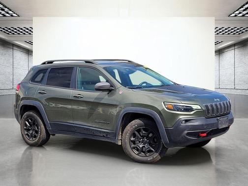 Olive Green Pearlcoat 2021 Jeep Cherokee Trailhawk