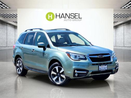 Jasmine Green Metallic 2018 Subaru Forester 2.5i Limited