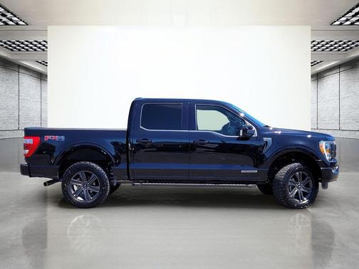 AGATE BLACK METALLIC 2023 Ford F-150 Lariat