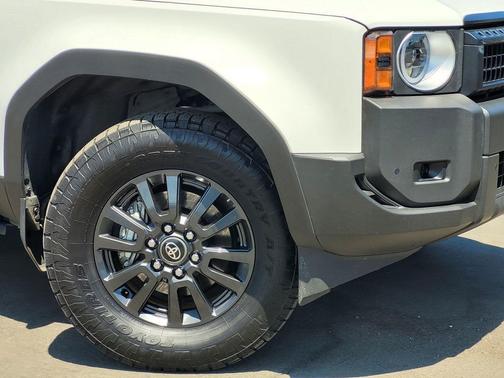 Ice Cap 2025 Toyota Land Cruiser 1958