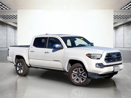 2016 Toyota Tacoma Limited