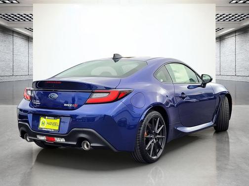 2025 Subaru BRZ tS