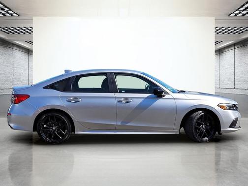 Lunar Silver Metallic 2024 Honda Civic Sport
