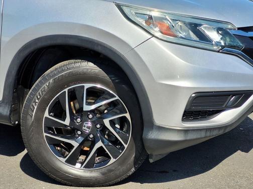 Alabaster Silver Metallic 2016 Honda CR-V SE