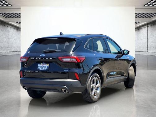 AGATE BLACK METALLIC 2025 Ford Escape ST-Line