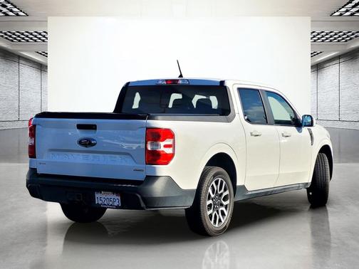 2022 Ford Maverick Lariat