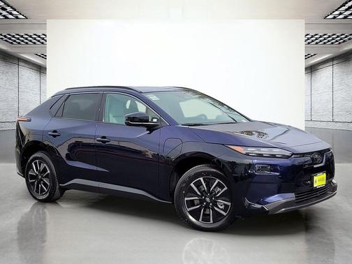 Midnight Tide Mica 2026 Subaru Solterra Premium