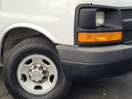 2013 Chevrolet Express 2500 Work Van