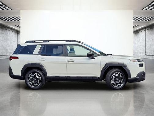 Crystal White Pearl 2026 Subaru Outback Touring