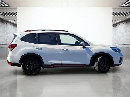 Crystal White Pearl 2020 Subaru Forester Sport