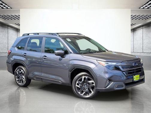 Magnetite Gray Metallic 2026 Subaru Forester Limited