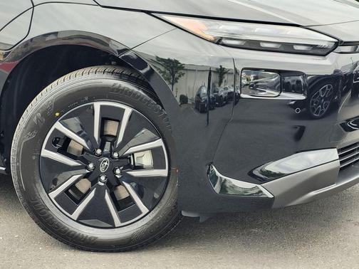 Astro Black Mica 2026 Subaru Solterra Premium