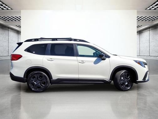 2025 Subaru Ascent Onyx Edition Touring 7-Passenger