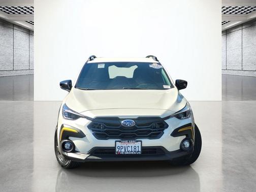 Crystal White Pearl 2024 Subaru Crosstrek Sport