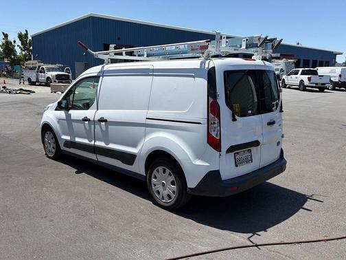 FROZEN WHITE METALLIC 2022 Ford Transit Connect XLT