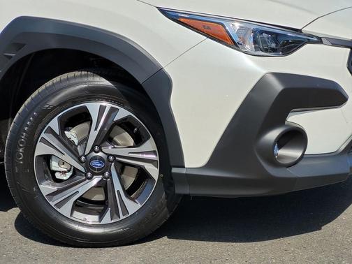 Crystal White Pearl 2026 Subaru Crosstrek Premium