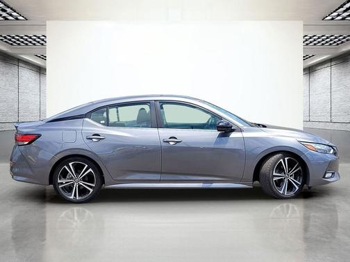 Gun Metallic 2020 Nissan Sentra SR